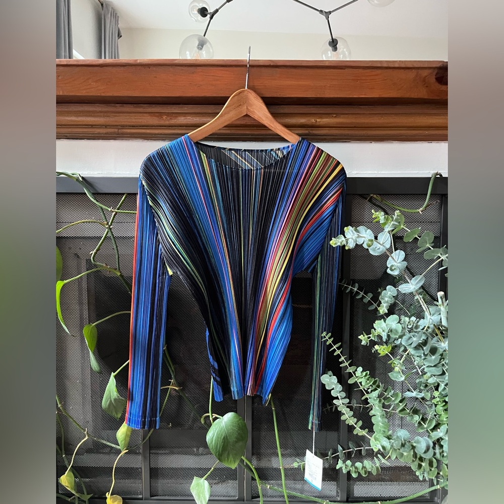 Issey Miyake Pleats Please Warp Top | Size JP 3 | Black stripe